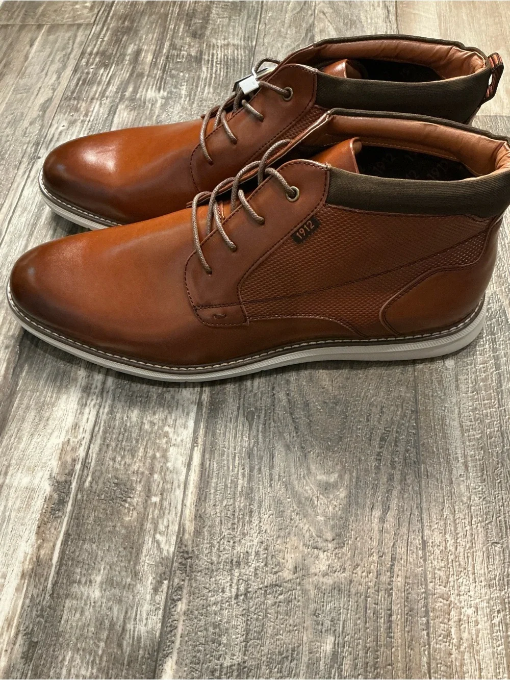 Nunn Bush sleek chukka